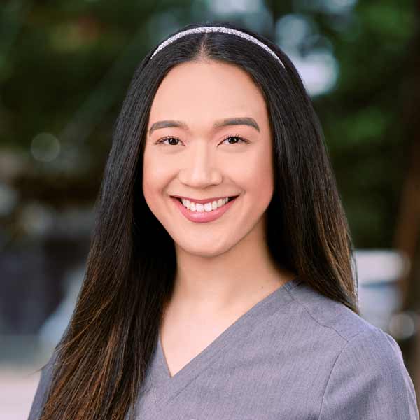Gaby-Flores-600x600.jpg